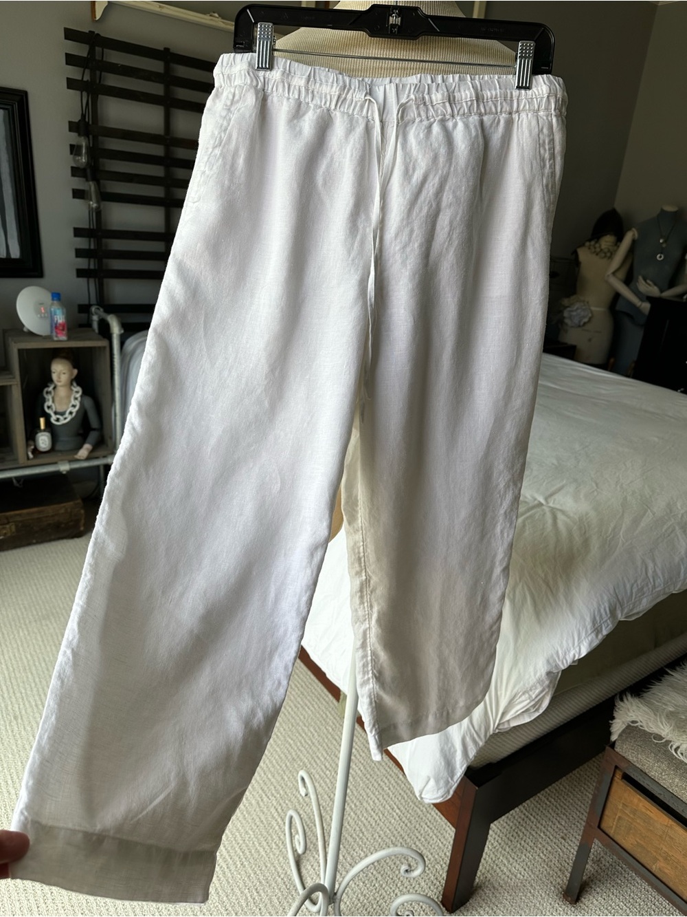 Charter Club White Cropped Linen Drawstring Pants, size medium - Picture 3 of 14